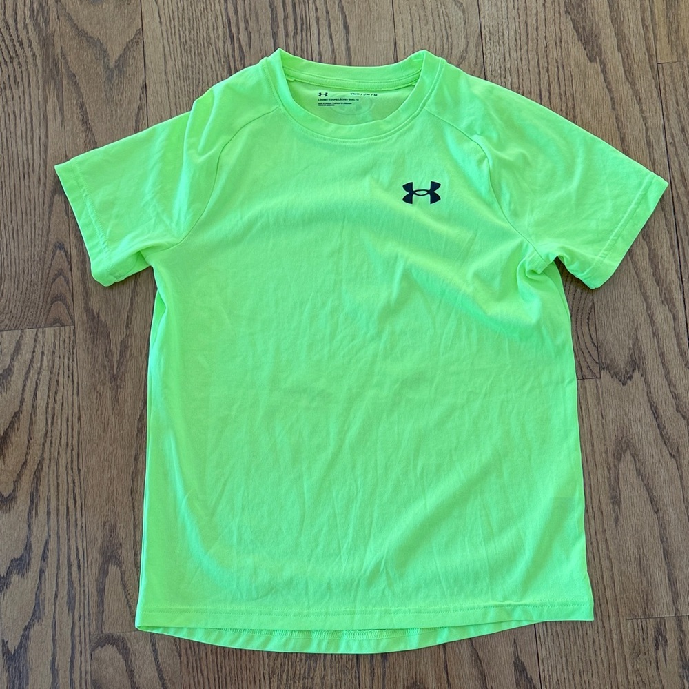 Boys Under Armour Neon Yellow Short-Sleeve Performance Tee Like New
